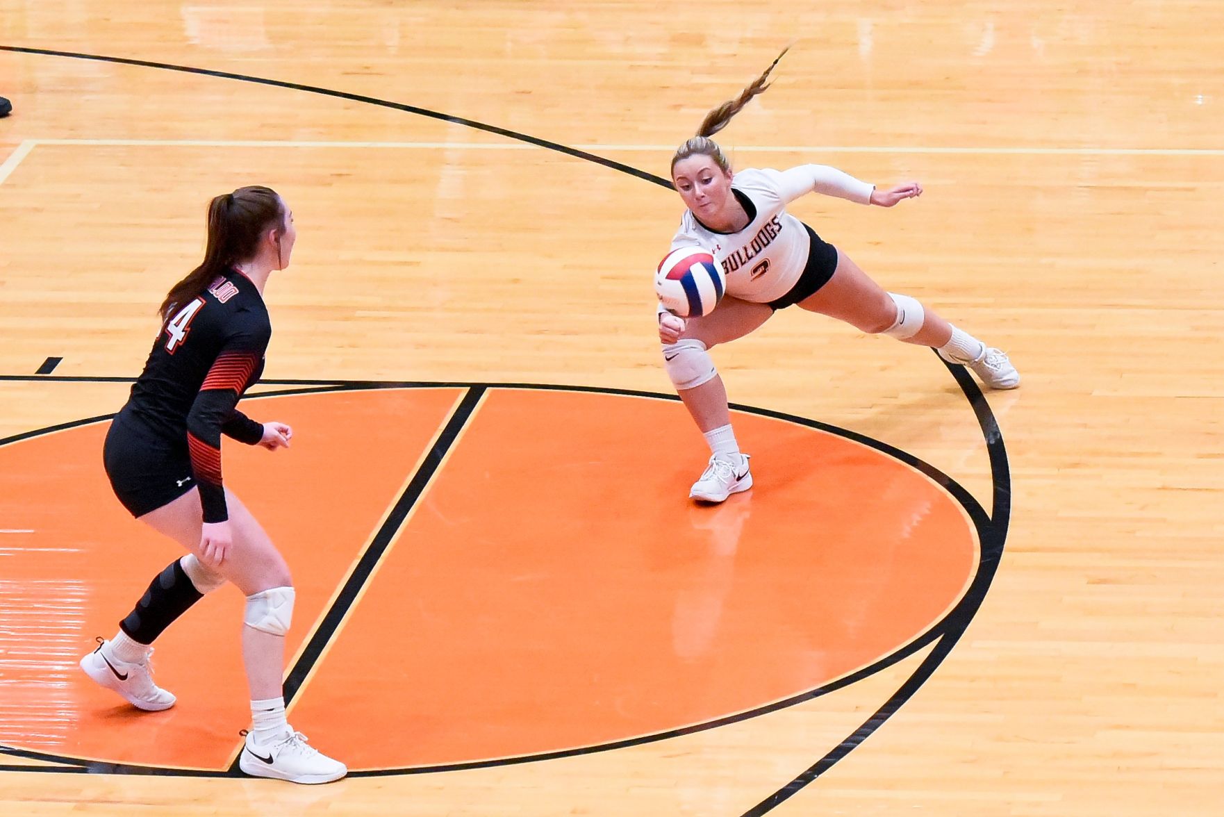 11/06/19 - Girls Volleyball - Illinois Sectional Final -Centralia vs Waterloo